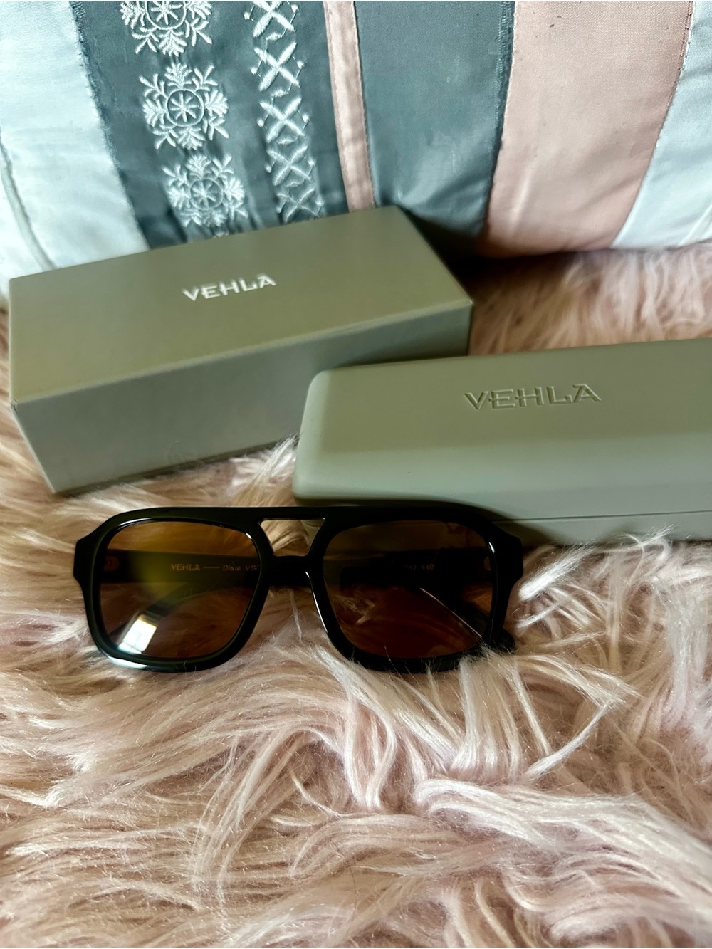 VEHLA Dixie Sunglasses
